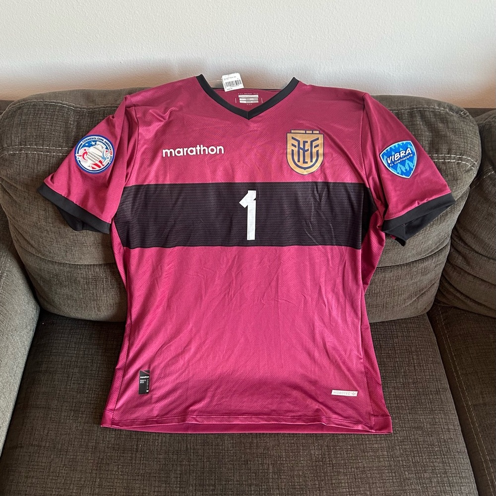 Marathon Authentic Ecuador Copa America 2024 Hernan Galindez Jersey Men’s Sz: XL